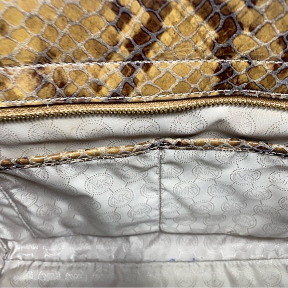 Michael Kors Snake Embossed Selma Tote and Snake Embossed Fulton Wallet. EUC. - Picture 14 of 16